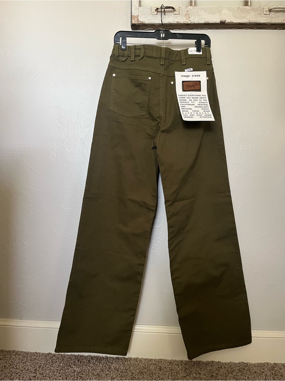 NWT STAUD X Wrangler The Loose WIde Leg Jean in Sergeant Sz 27 Army Green - Picture 7 of 15